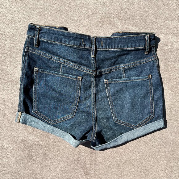 Free People - Lily Cuffed High Rise Shorts - High Waisted Dark Wash -  sz 27 - Picture 4 of 11